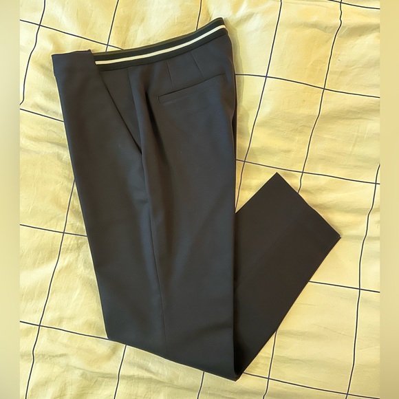 Uniqlo smart ankle pants, size XS - Picture 4 of 5